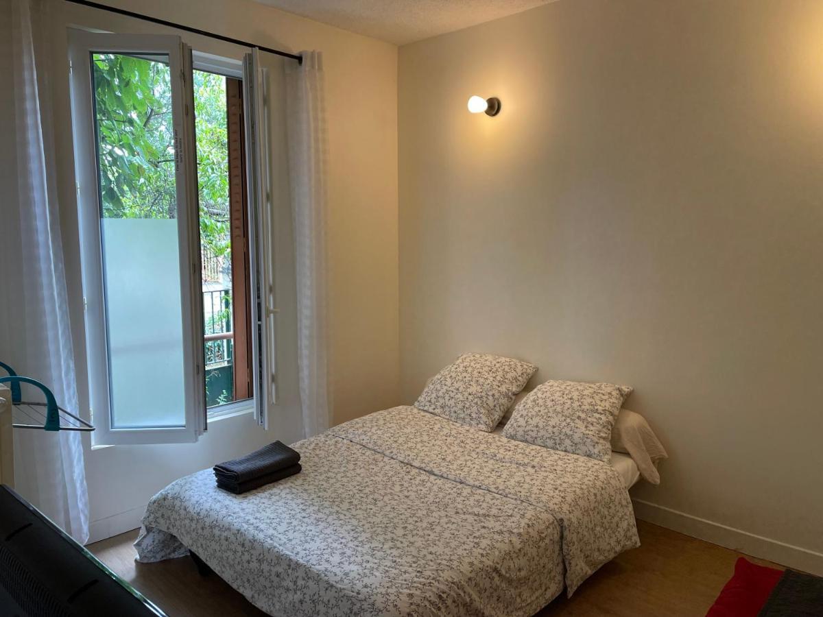 Chambre Dans Une Maison Partagee نويلي-سور-مارن المظهر الخارجي الصورة