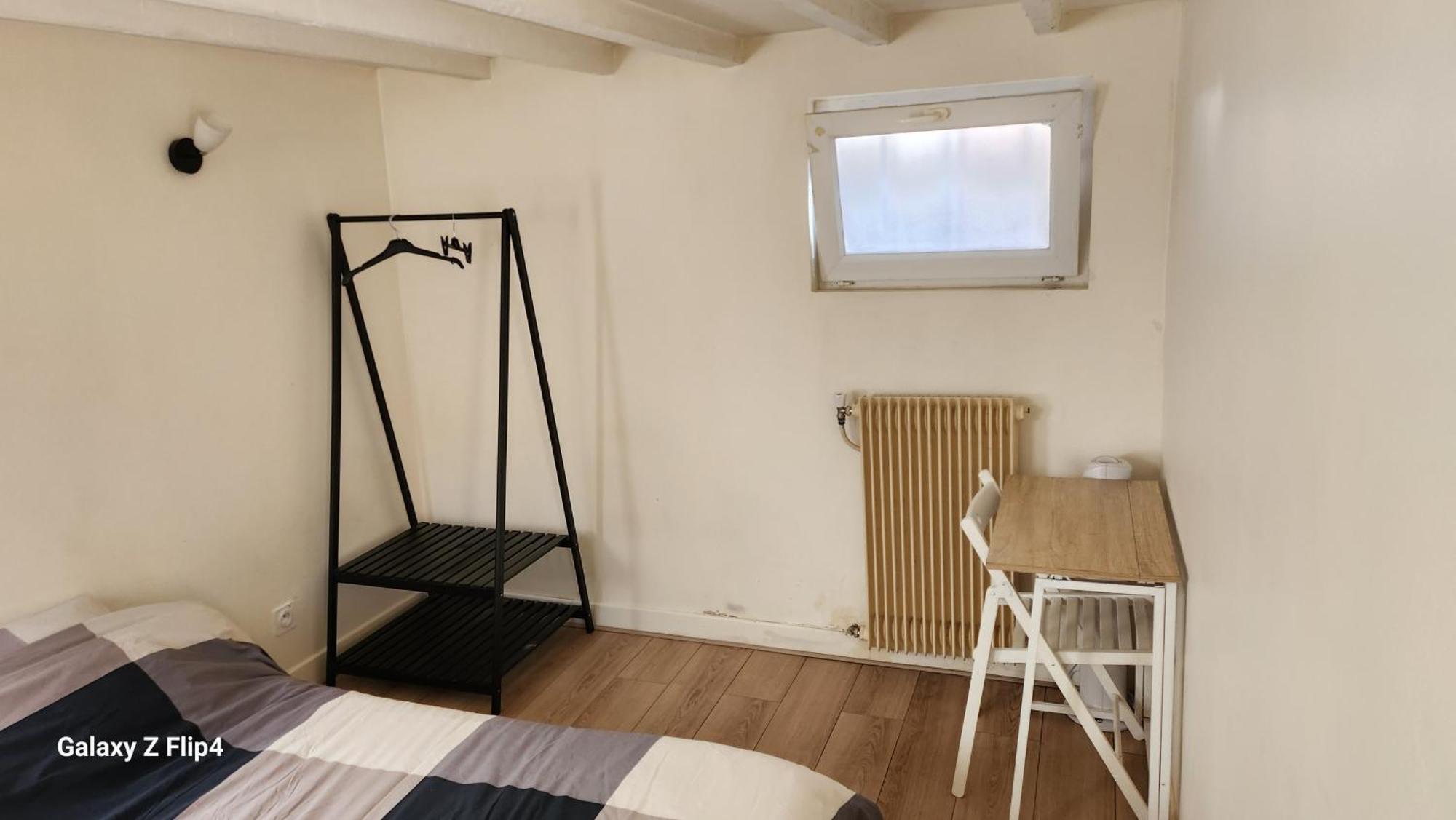 Chambre Dans Une Maison Partagee نويلي-سور-مارن المظهر الخارجي الصورة
