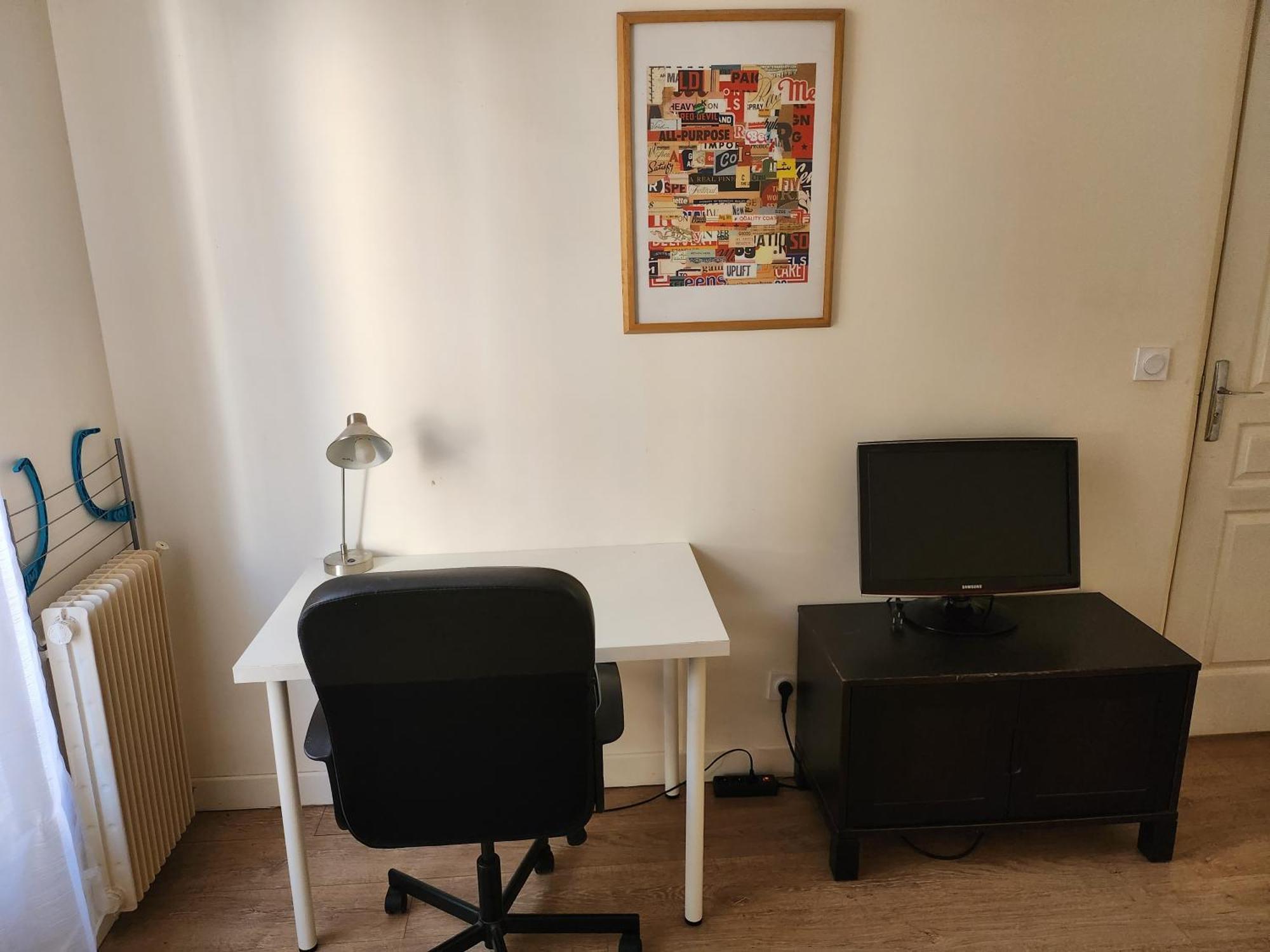Chambre Dans Une Maison Partagee نويلي-سور-مارن المظهر الخارجي الصورة